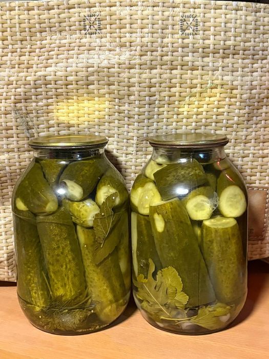 Продам огурцы солёные