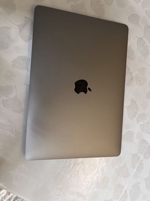 MacBook Pro 13” M2, 2022 года