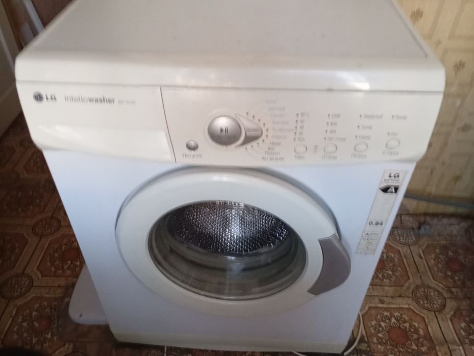 Продам стиральную машинку автомат