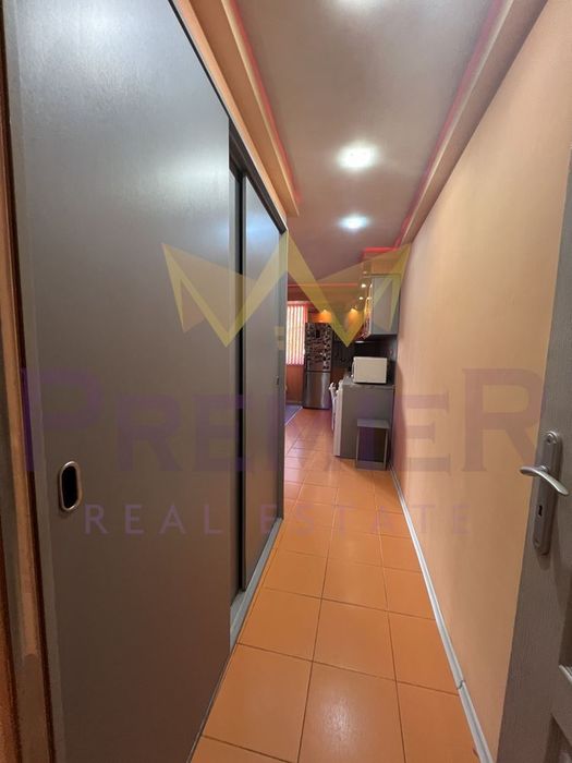 Дава се под наем Четиристаен апартамент в Варна, Аспарухово - 130 кв.м за 612 € - Снимка #3