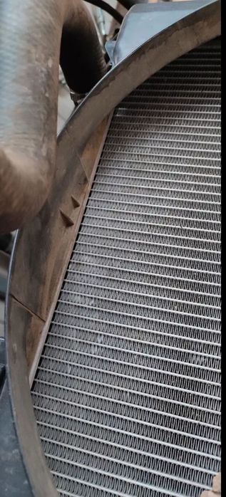 Радиатор 5VZ Toyota Prado95 МКПП