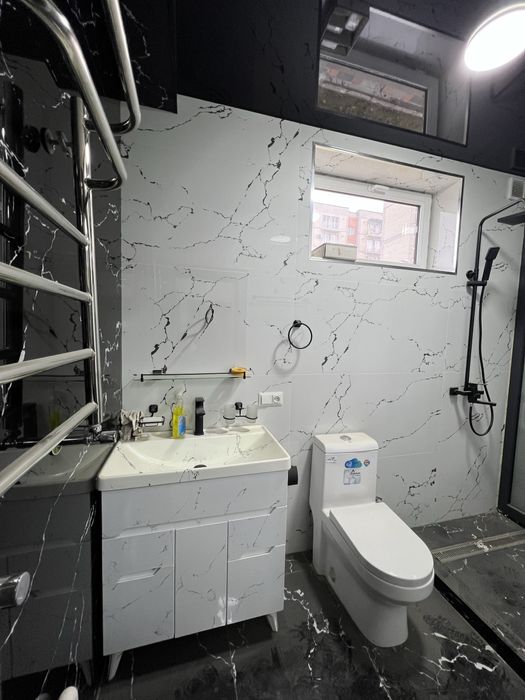 Mirabod rayonda yengi 2 etajli katej srochna sotiladi