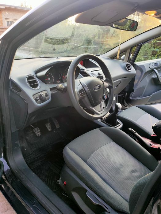 Ford fiesta 1.2 16v 82cp 2010