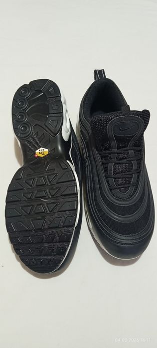 Кросовки Nike. Производство Вьетнам фабрика.