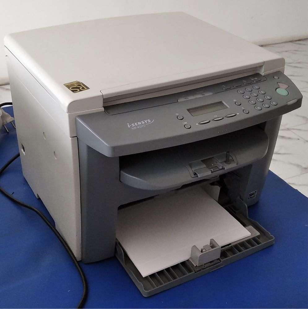 Продается Принтер Printer Sotiladi: 150 У.Е. - Периферийные.