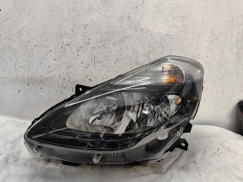 Оригинален фар Рено Клио Renault Clio