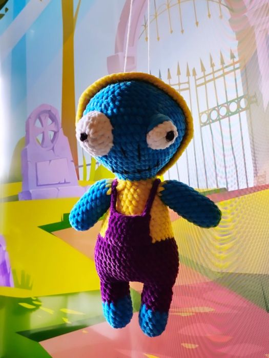 Налични плетени играчки