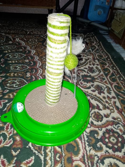 Игрушка длякотят