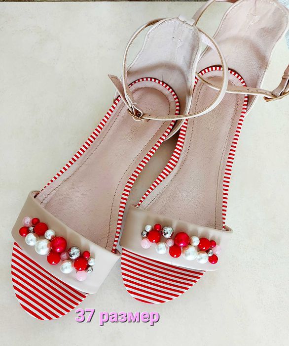 Сандали, босоножки 35, 37 размер.