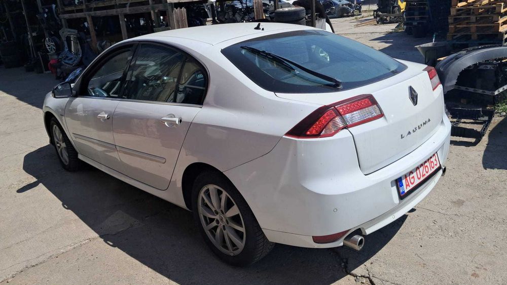 Dezmembrez Renault Laguna 3 2.0 M9R858 an 2013 transmisie manuala 6+1