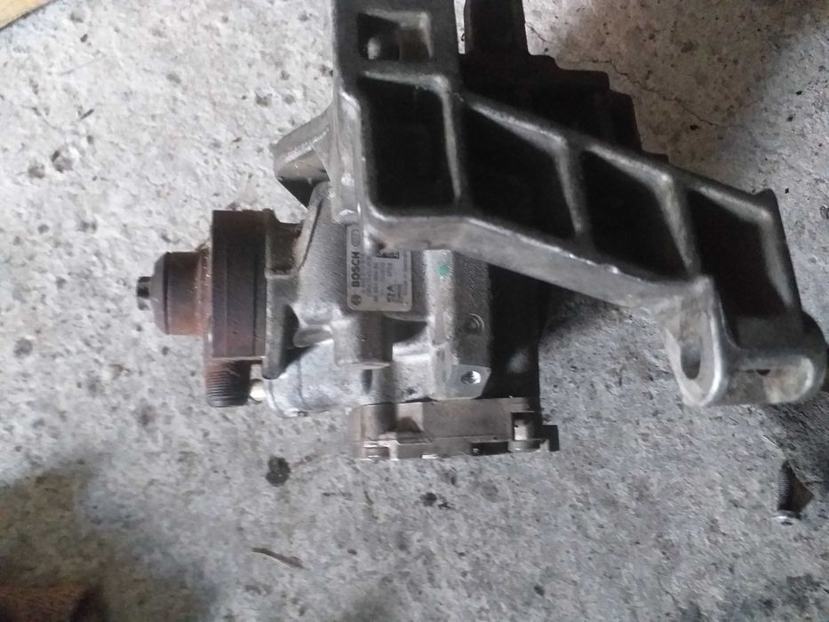 Pompa Injectie Inalte fiesta peugeot 308 1.4 1.6 diesel 0445010516LW