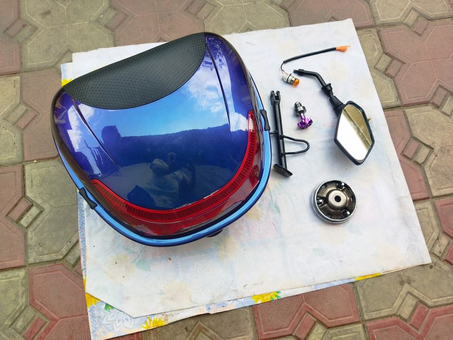 Продам мотобокс .