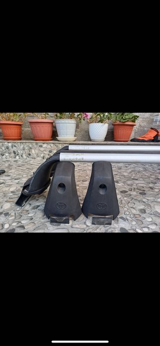 Продавам релси за ски