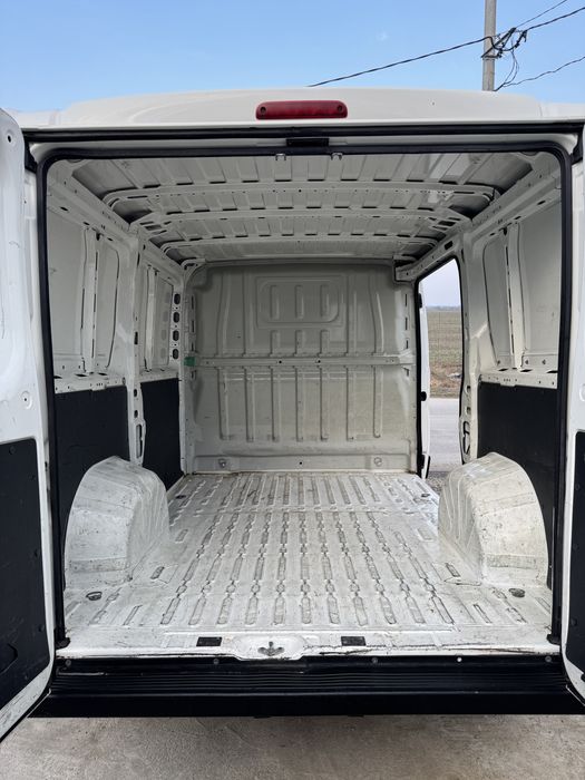 Vand citroen jumper din anul 2019