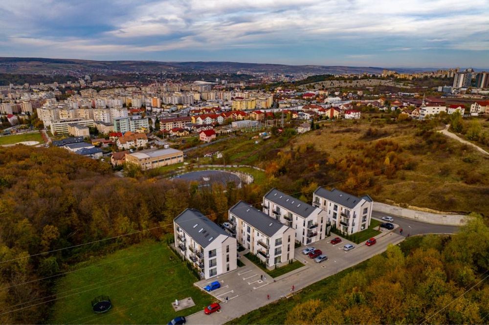 Apartament cu 3 de camere de inchiriat