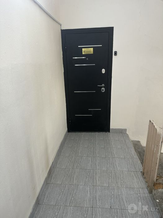 Продаеться 5 ком квартира Юнусабад