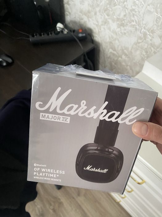 Наушник Marshall