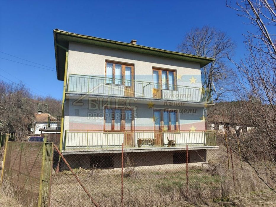 Къща в с. Глоговица