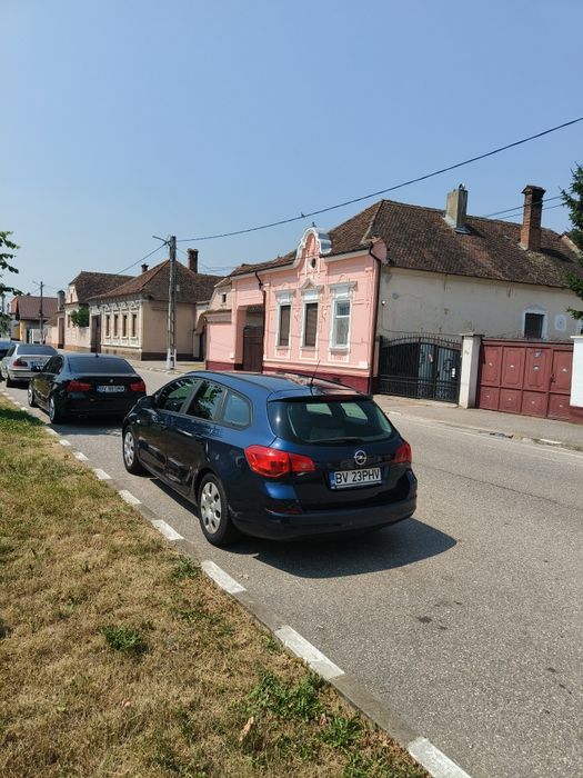 OPEL Astra 2012 — imagine 3