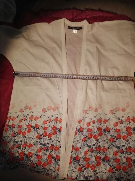 Нов Комплект памучни топ и жилетка дамски на цветя размер М, български