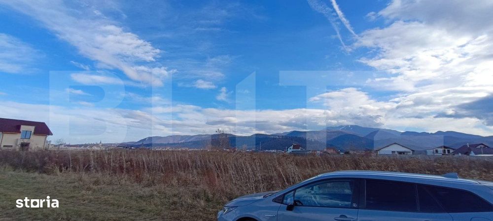 Urgent !Teren intravilan cu utilitati - Zarnesti