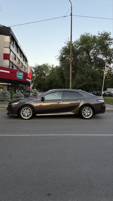 Toyota Camry 70 | 2019