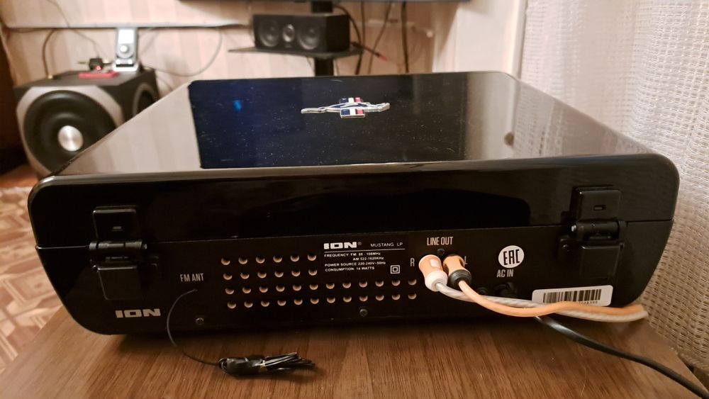 ION Mustang LP Audio