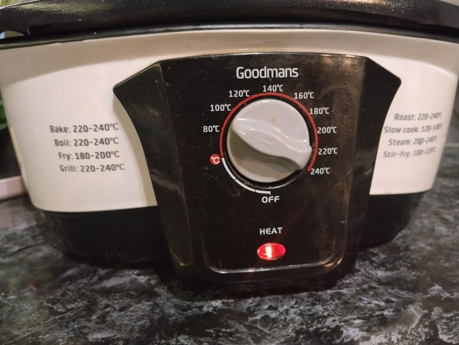 Slow cooker Goodmans cuptor sau oală electrică