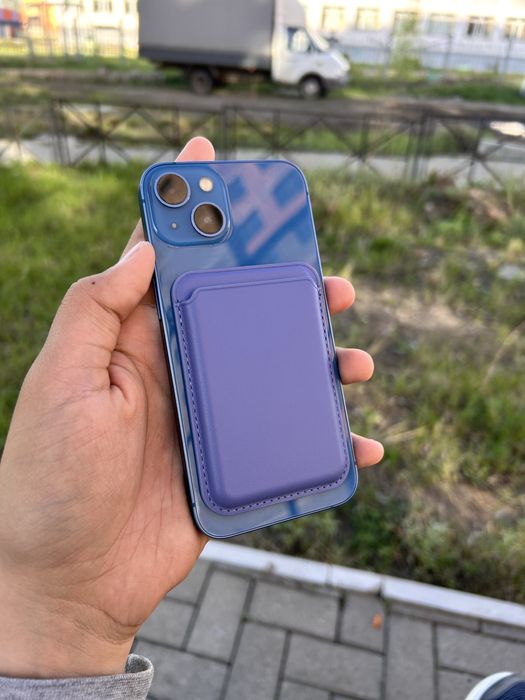 Продам iphone 13