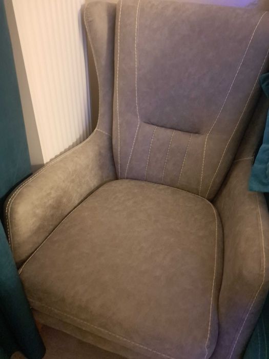 Fotoliu in stare foarte buna.