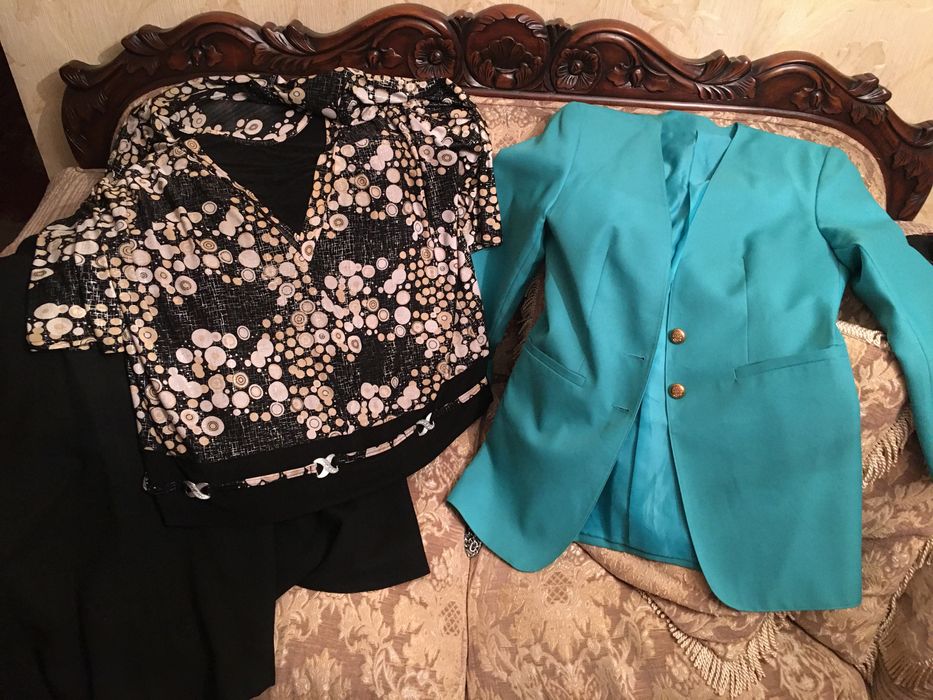 БЕСПЛАТНО. Женские вещи, б/у