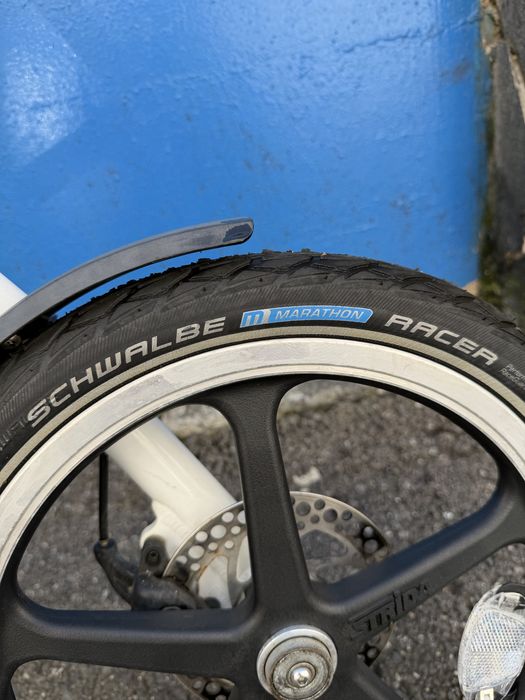 Bicicleta pliabila marca Strida adusa din Germania