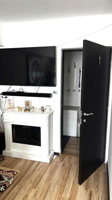 Vanzare apartament 3 camere