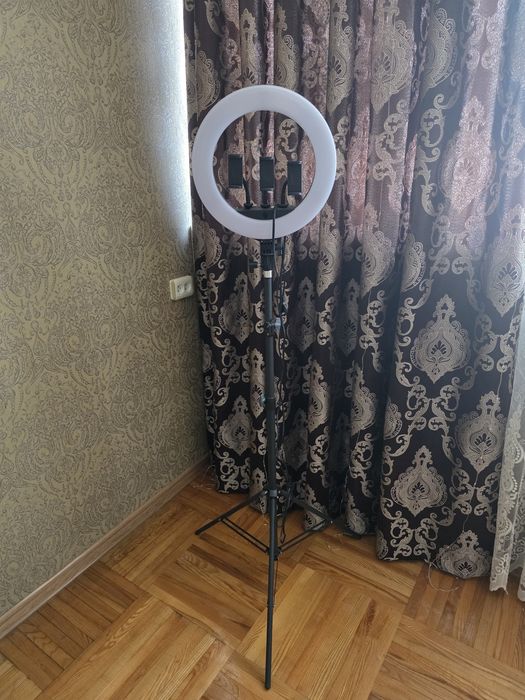 Кольцевая селфи лампа