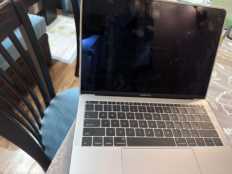 MacBook Pro лаптоп