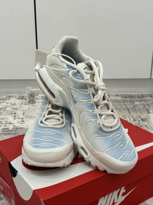 Кроссовки Nike Air Max Plus Tn