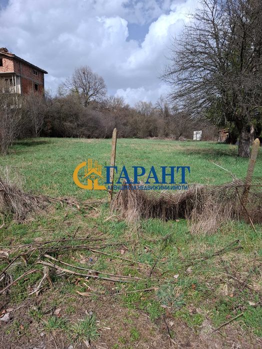 Продава се Парцел в Радомир - 980 кв.м за 22 €/кв.м - Снимка #4