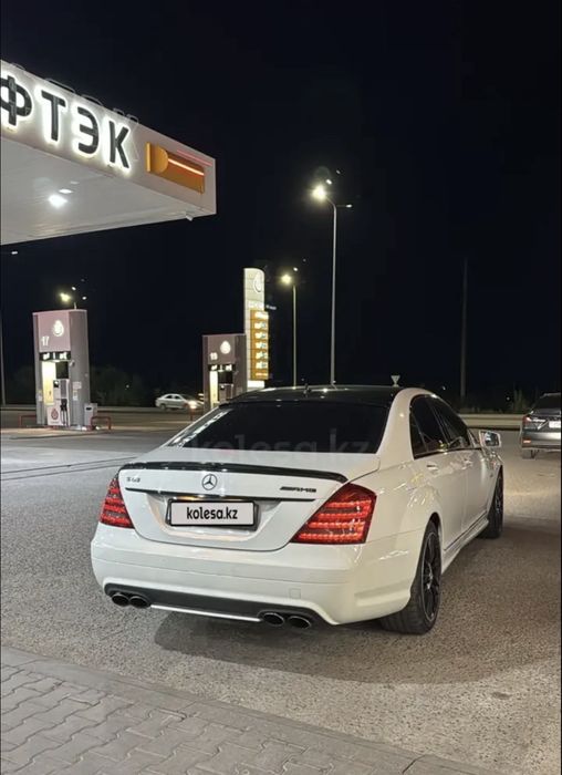 Продам машину mercedes benz s class