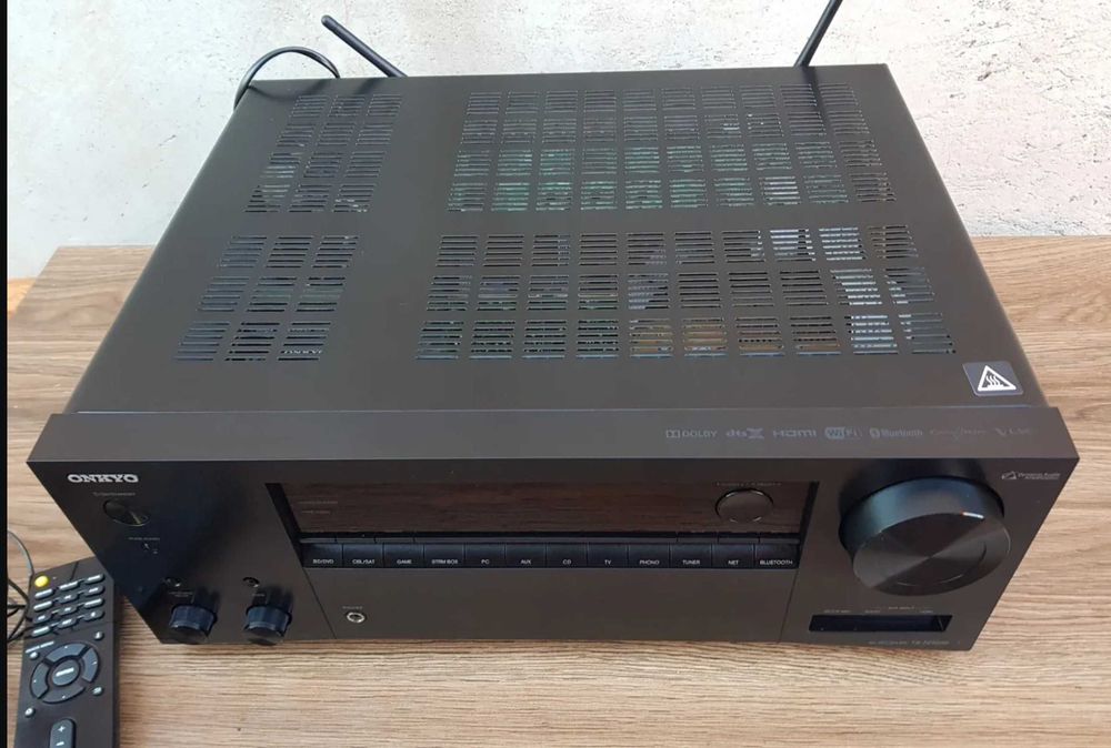 Onkyo TX-NR 676E Dolby Atmos и DTS:X