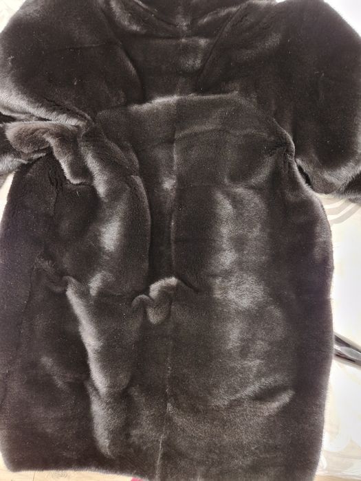 Продам шубу BLACK GLAMA норковую