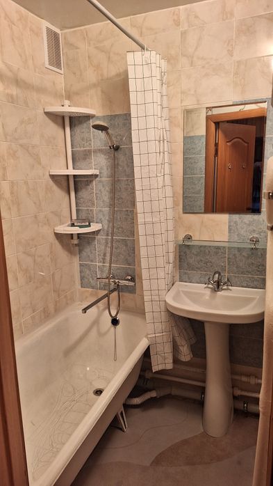 Сдаю квартиру в ареду