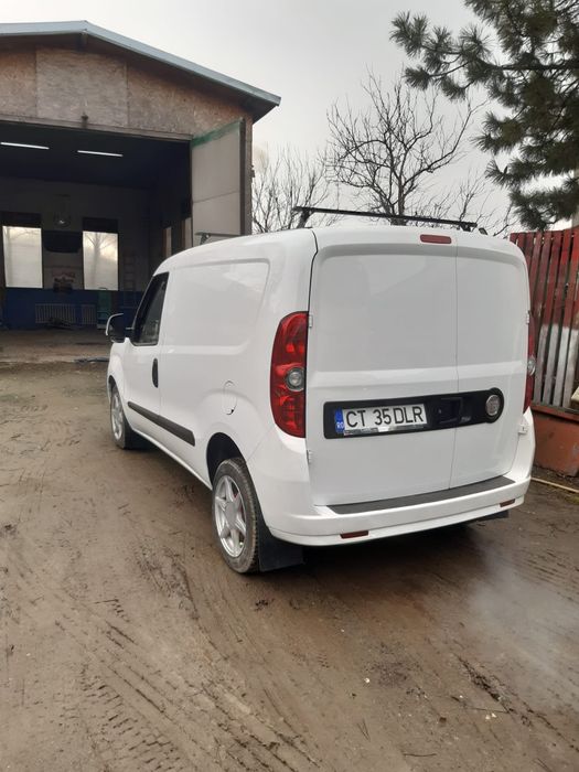 Fiat Doblo 1.3 multijet , 2012, 235000km