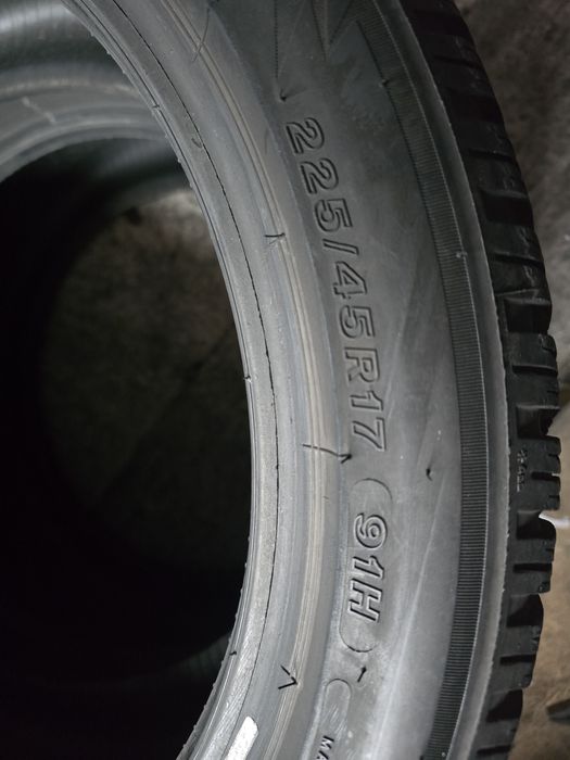 Bridgestone 225/45 R17 91H MS iarnă
