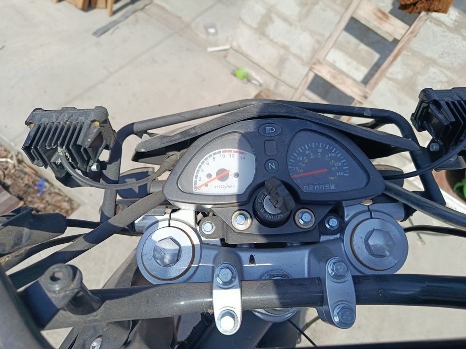 Кроссовый  мотоцикол