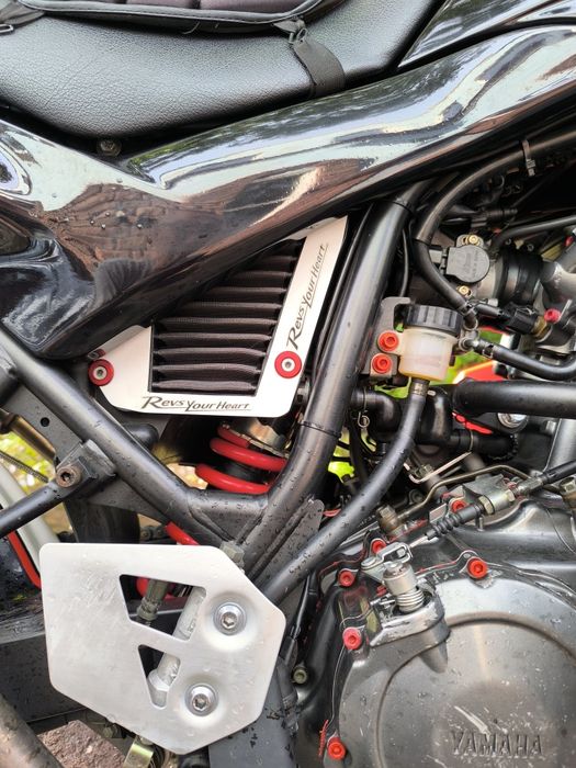 Yamaha XT 660 X.  2006