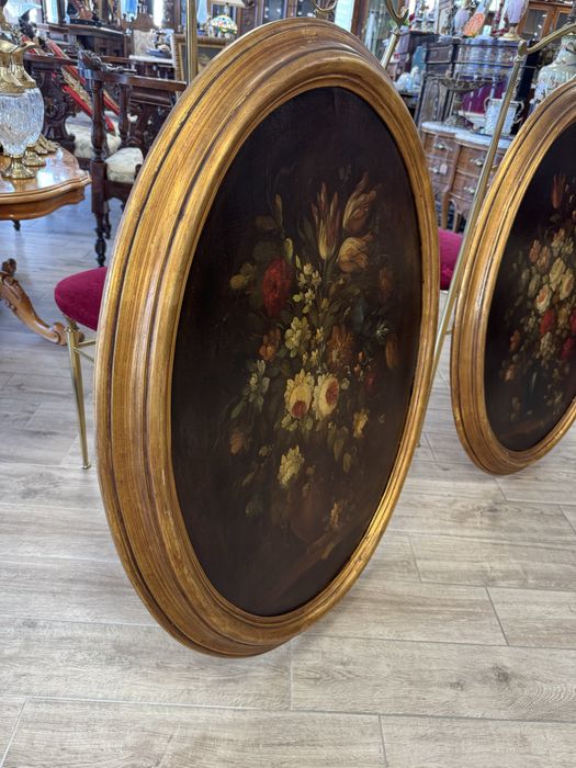 Pereche tablouri ovale - pictura in ulei pe lemn