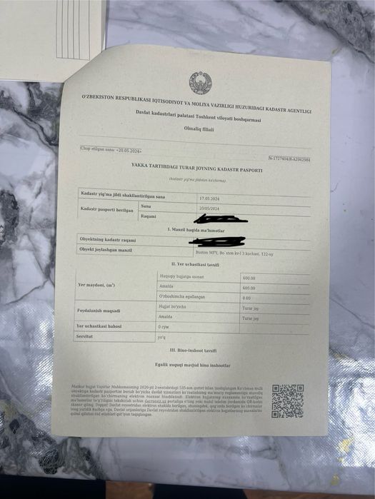 DSK da 6-sotixli hovli uy sotiladi