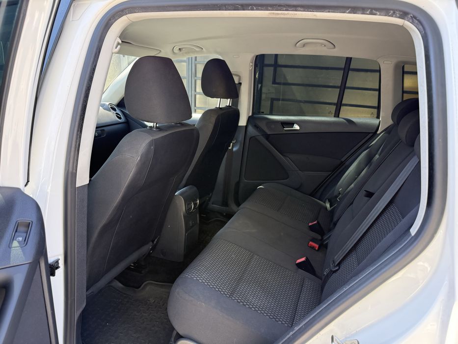 VOLKSWAGEN Tiguan 2011 — imagine 4
