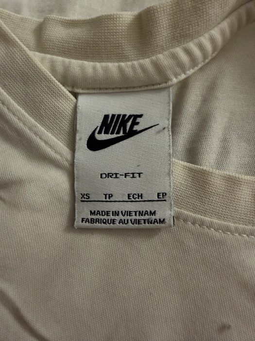 Футболка примерно s-m размер