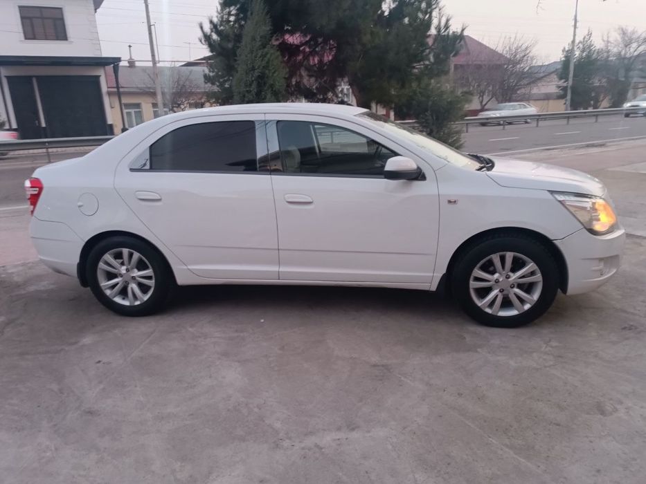 Kaptiva Diska Balon 215 60 R16 Holati yaxshi